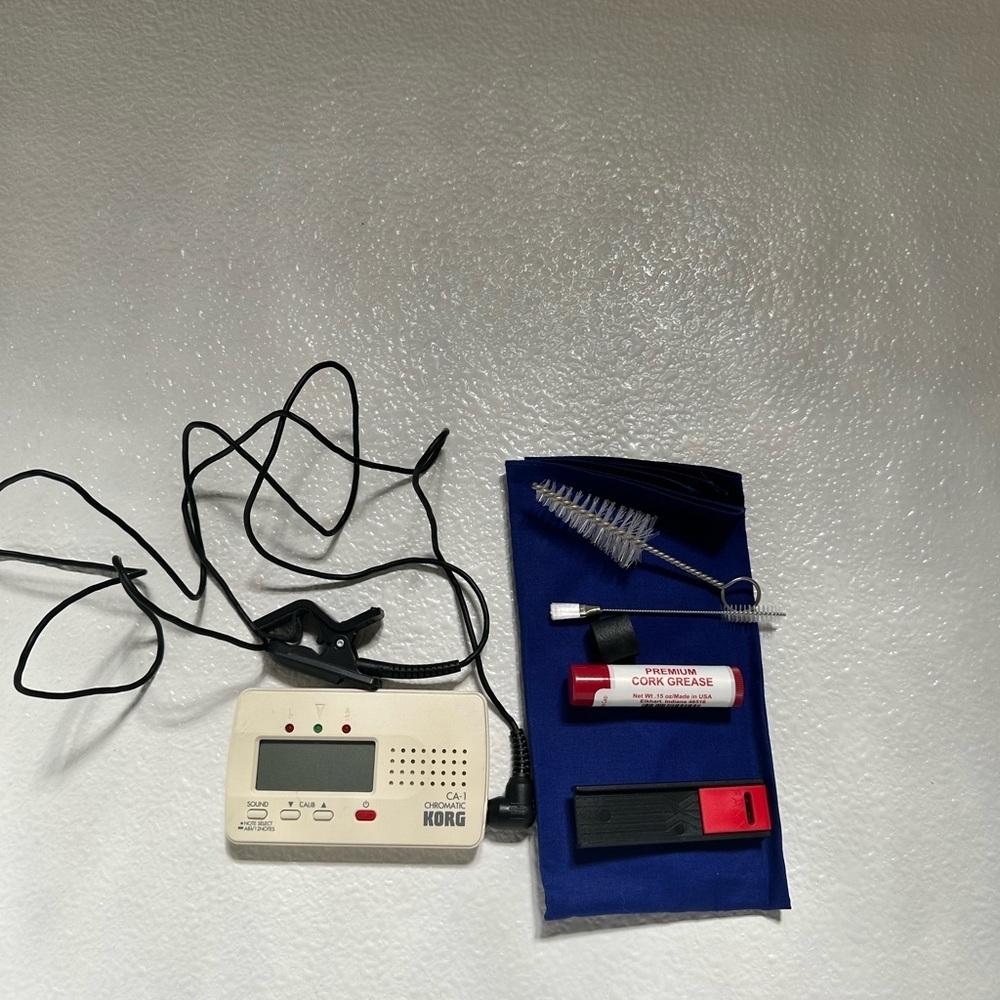 CA-1 Chromatic KORG Portable‎ Audio Tuner - Cream (Working)